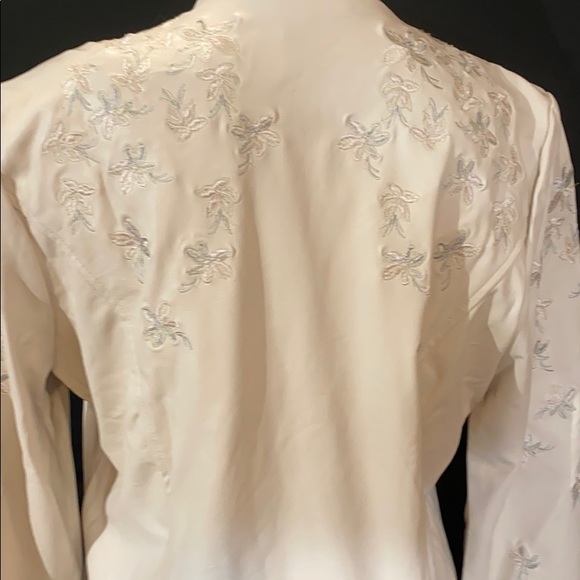 LYSSE Embroidered Vegan Leather Moto Jacket Coat - Picture 8 of 10